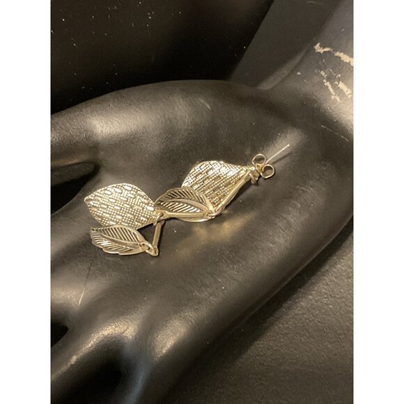 Avon Gold-Tone Leaf Drop Earrings With Textured Detail - Picture 3 of 4